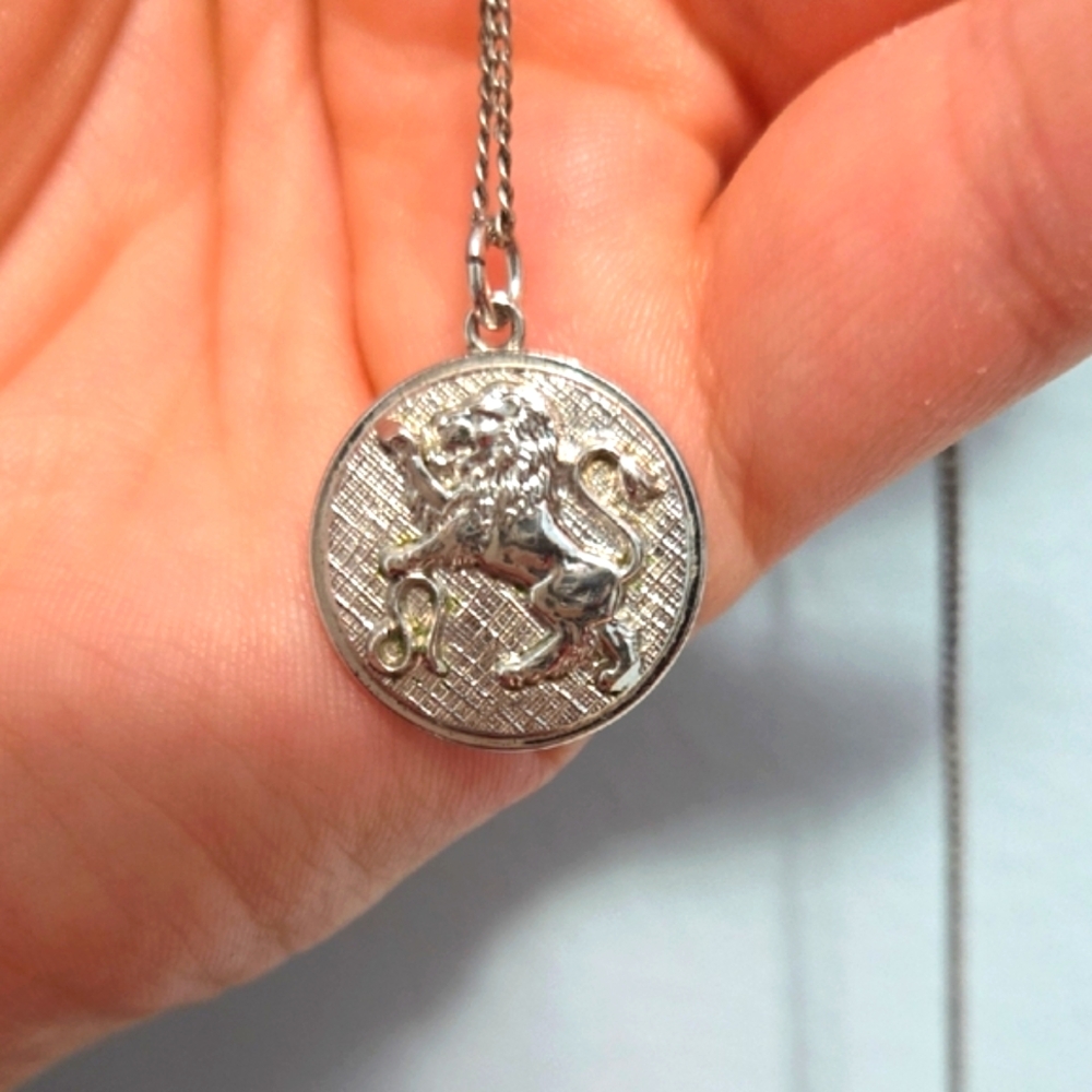 Sterling Silver Leo Necklace
